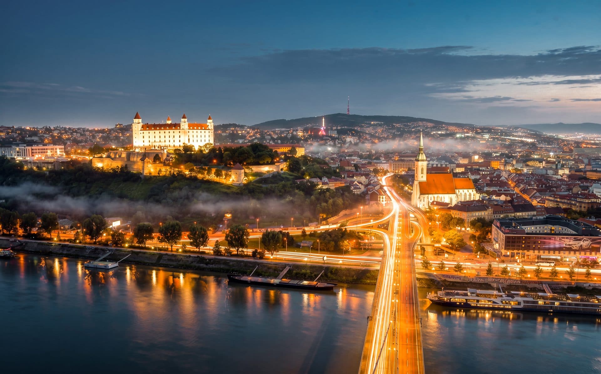 Bratislava skyline — REWIN reality